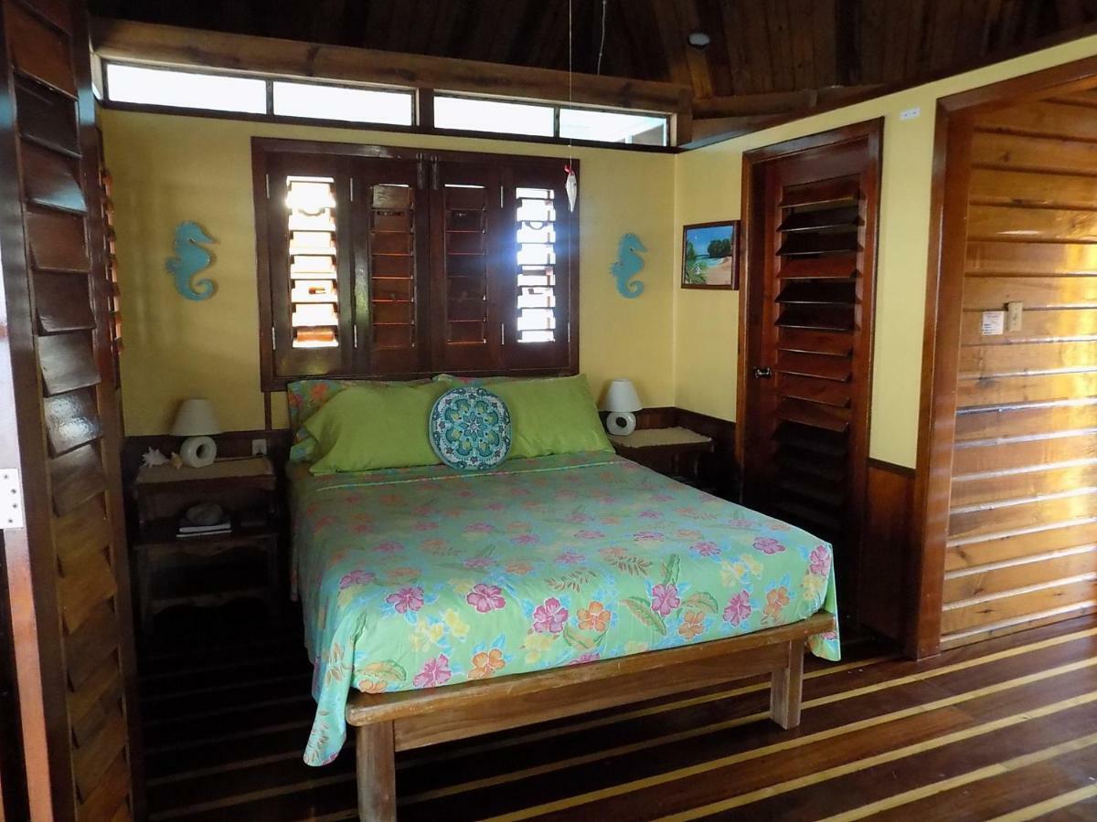 Mango Creek Lodge Port Royal ภายนอก รูปภาพ