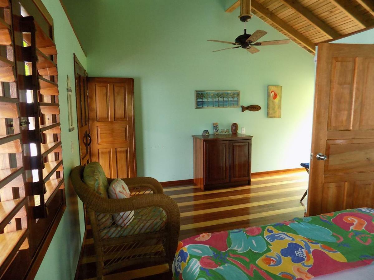 Mango Creek Lodge Port Royal ภายนอก รูปภาพ